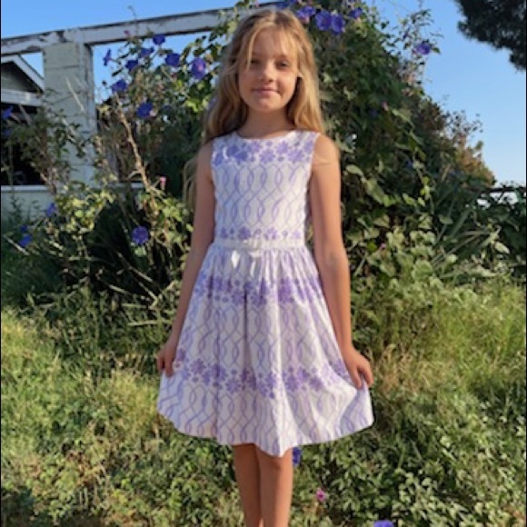 Meet your Posher, Corri - Picture 2 of 9